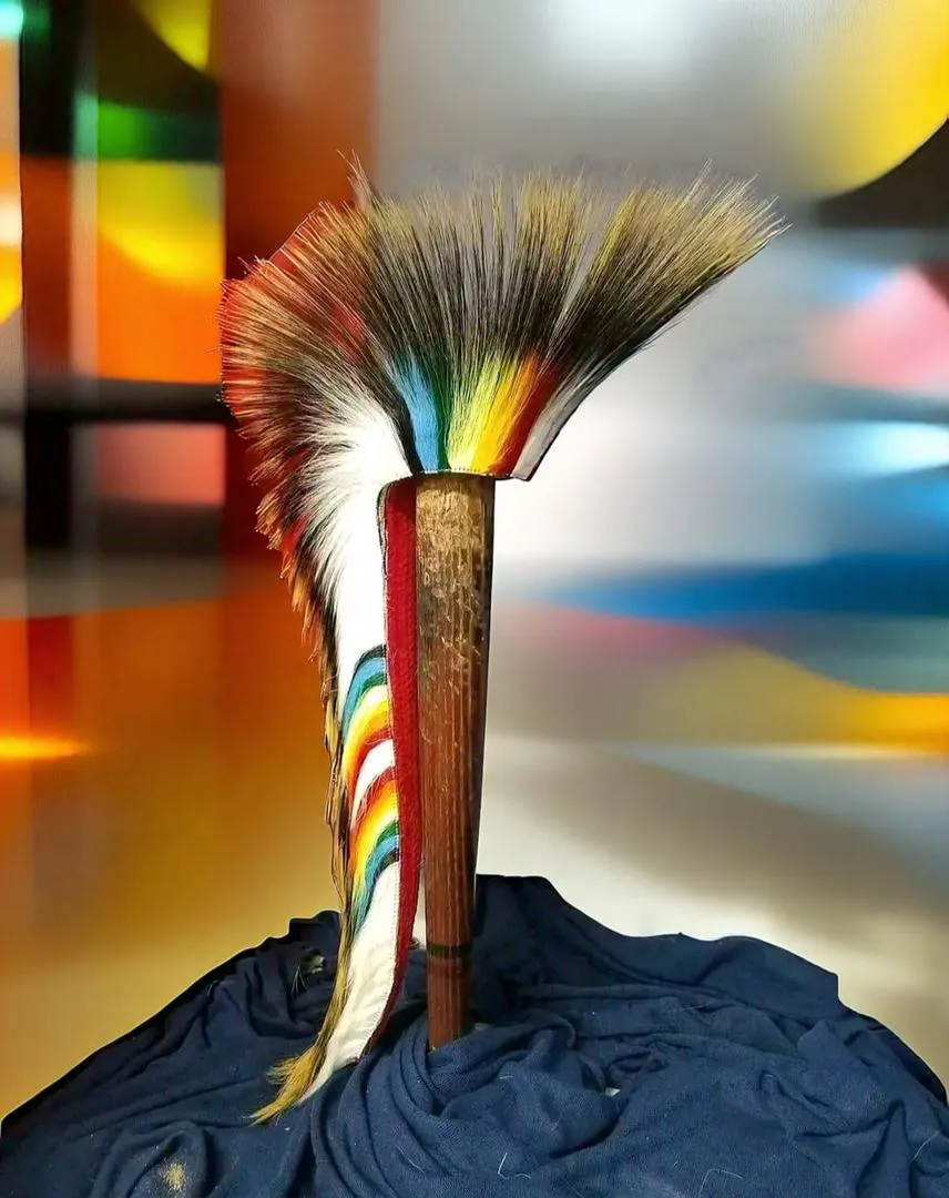 23 inches Porcupine Roach Hair with long hair an extra row 23 inches Porcupine Roach Hair with long hair an extra row